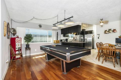 10427 Park Ave, Santee, CA 92071 photo 8