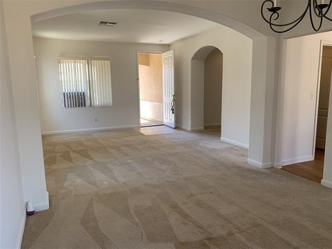 202 Countryside Dr, El Centro, CA 92243 photo 4
