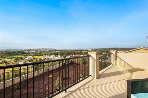 504 Adobe Estates Dr, Vista, CA 92083 photo 14