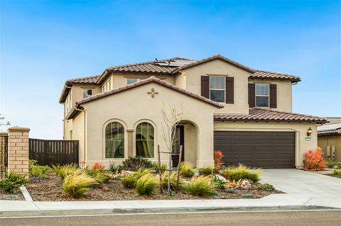 504 Adobe Estates Dr, Vista, CA 92083 photo 1