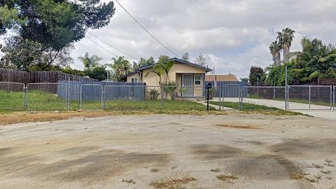 574 S 3rd St, El Cajon, CA 92019 photo 18