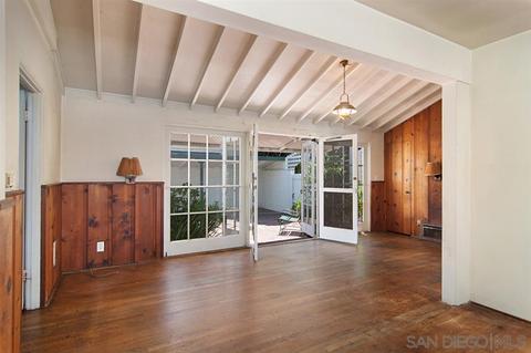 135 G Ave, Coronado, CA 92118 photo 2
