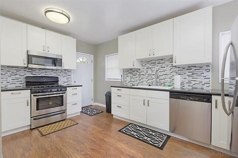 135 G Ave, Coronado, CA 92118 photo 8