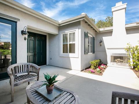841 Hidden View Ln, Escondido, CA 92027 photo 3