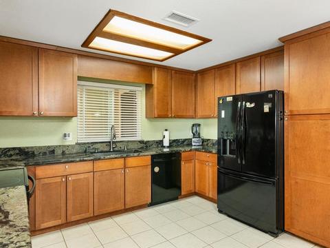 875 Millbrook Pl, Escondido, CA 92026 photo 8