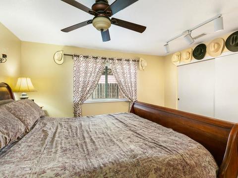 875 Millbrook Pl, Escondido, CA 92026 photo 15