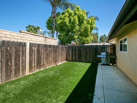 875 Millbrook Pl, Escondido, CA 92026 photo 11