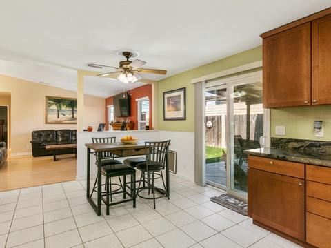 875 Millbrook Pl, Escondido, CA 92026 photo 9