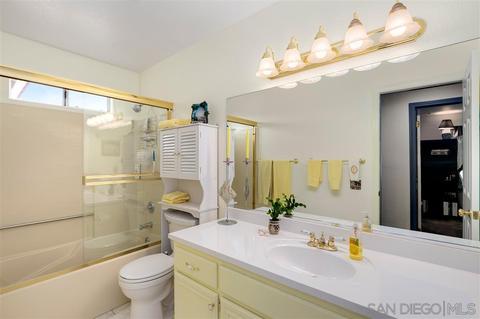 871 Bracero Pl, Escondido, CA 92025 photo 25