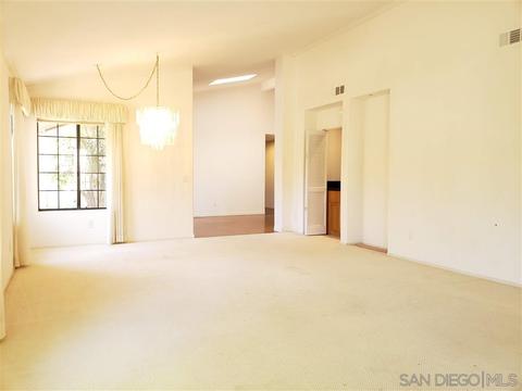 1695 Hamilton Ln, Escondido, CA 92029 photo 4