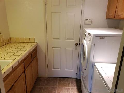 1695 Hamilton Ln, Escondido, CA 92029 photo 17