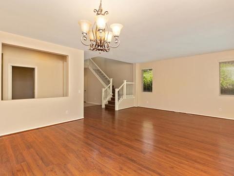 30752 Hillcrest Dr, Temecula, CA 92591 photo 3