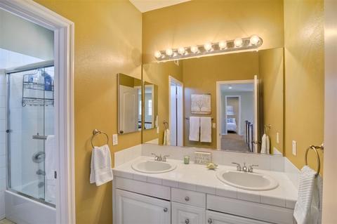 8045 Corte Sasafras, Carlsbad, CA 92009 photo 18