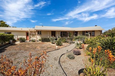 702 Mcgavran Dr, Vista, CA 92081 photo 1