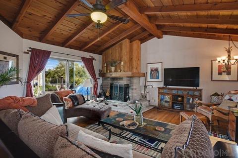 702 Mcgavran Dr, Vista, CA 92081 photo 7