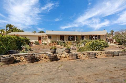 702 Mcgavran Dr, Vista, CA 92081 photo 14
