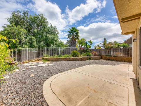 667 Poets Sq, Fallbrook, CA 92028 photo 18