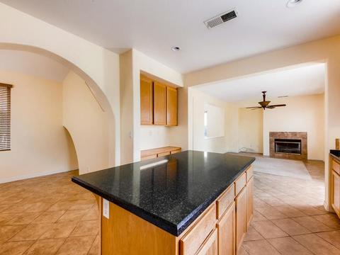 667 Poets Sq, Fallbrook, CA 92028 photo 8