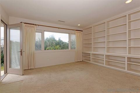 5836 La Jolla Mesa Dr, La Jolla, CA 92037 photo 9