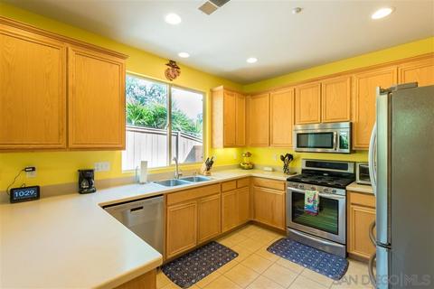 8539 Elliot Ln, Santee, CA 92071 photo 5