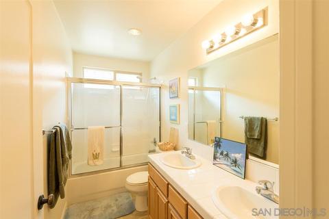 8539 Elliot Ln, Santee, CA 92071 photo 10