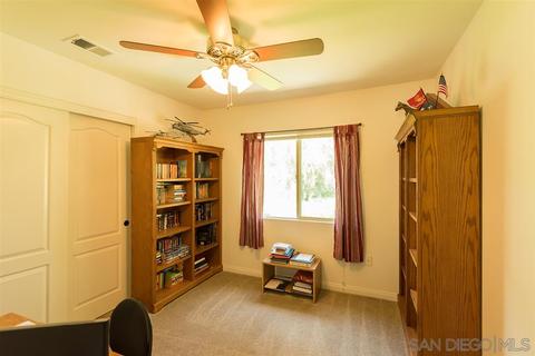 8539 Elliot Ln, Santee, CA 92071 photo 15