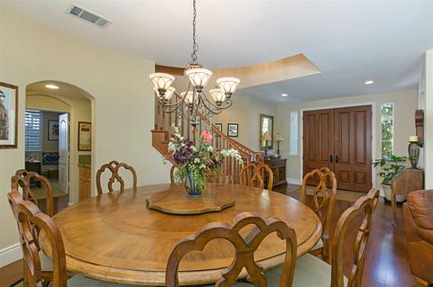 8073 Sitio Toledo, Carlsbad, CA 92009 photo 5