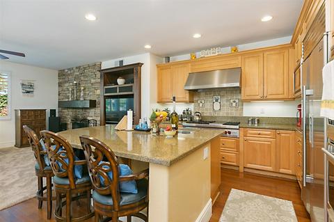 8073 Sitio Toledo, Carlsbad, CA 92009 photo 9