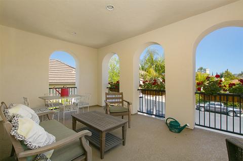 8073 Sitio Toledo, Carlsbad, CA 92009 photo 15