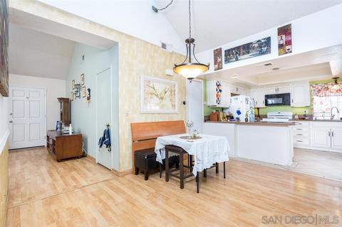 2229 Ivy Way, Spring Valley, CA 91977 photo 9