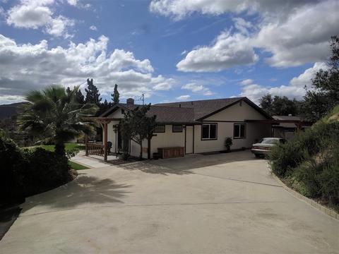 12232 Higgins Ter, Lakeside, CA 92040 photo 4
