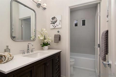 6005 Hillpointe Row, La Jolla, CA 92037 photo 20