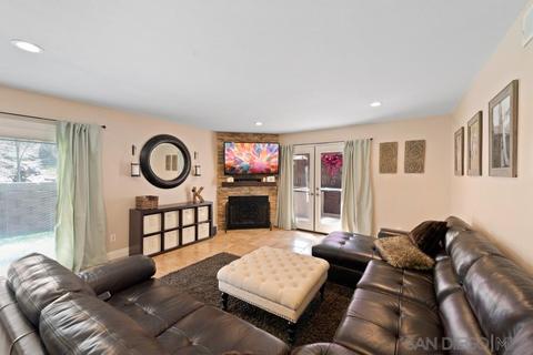 10085 Vista Parque, Lakeside, CA 92040 photo 6