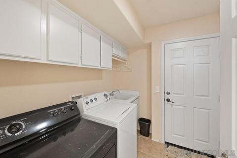 10085 Vista Parque, Lakeside, CA 92040 photo 16
