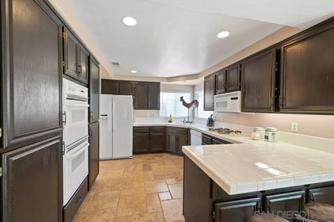 10085 Vista Parque, Lakeside, CA 92040 photo 7
