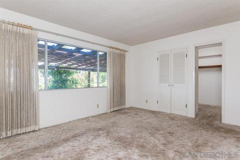 1011 Oak Ln, Escondido, CA 92029 photo 12