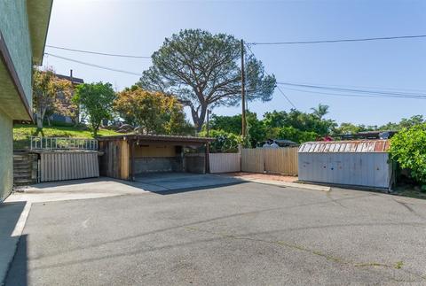 1011 Oak Ln, Escondido, CA 92029 photo 4