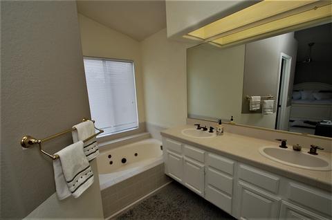 2756 Avalon Ave, Carlsbad, CA 92010 photo 16