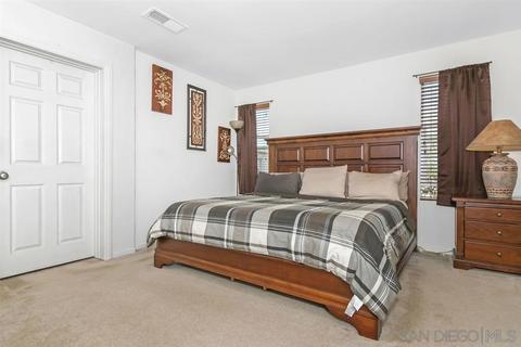 1735 Wolf Canyon Loop, Chula Vista, CA 91913 photo 12