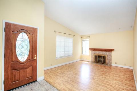 693 Shadow Tree Dr, Oceanside, CA 92058 photo 11