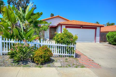 693 Shadow Tree Dr, Oceanside, CA 92058 photo 3
