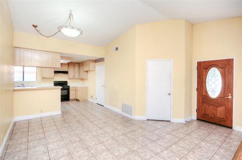 693 Shadow Tree Dr, Oceanside, CA 92058 photo 12