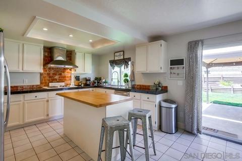 14950 Amso St, Poway, CA 92064 photo 7