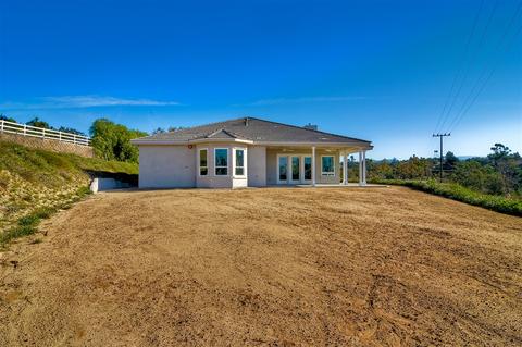 1173 Camino Alisos, Fallbrook, CA 92028 photo 24