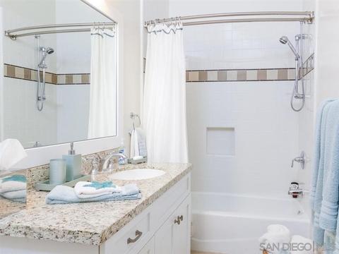 401 E Ave, Coronado, CA 92118 photo 19