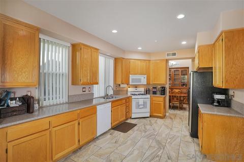 Undisclosed, Fallbrook, CA 92028 photo 9