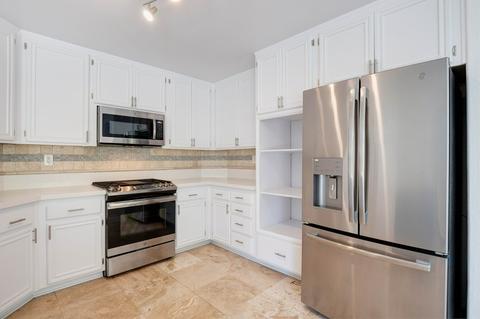 5118 Via Madrid, Oceanside, CA 92057 photo 6