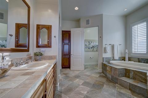 28621 Sandhurst, Escondido, CA 92026 photo 14