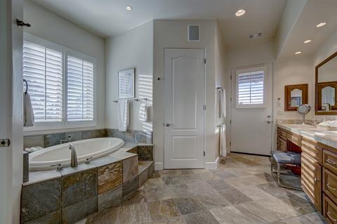 28621 Sandhurst, Escondido, CA 92026 photo 15