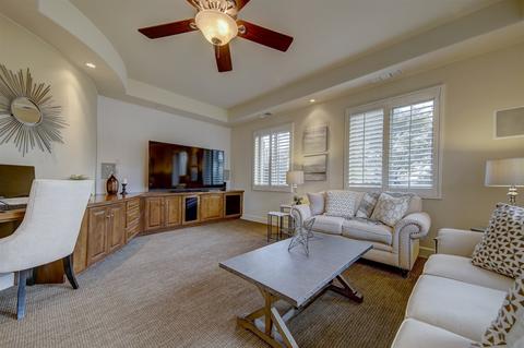 28621 Sandhurst, Escondido, CA 92026 photo 16